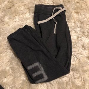 ‼️PRICE DROP‼️ Cropped joggers sweatpants